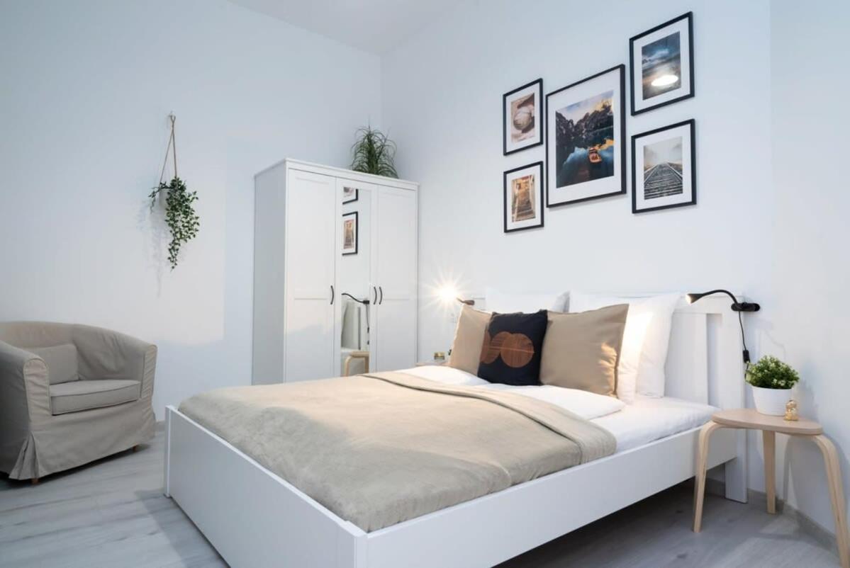 New Home At Exlusive Central Location Budapest Exteriör bild