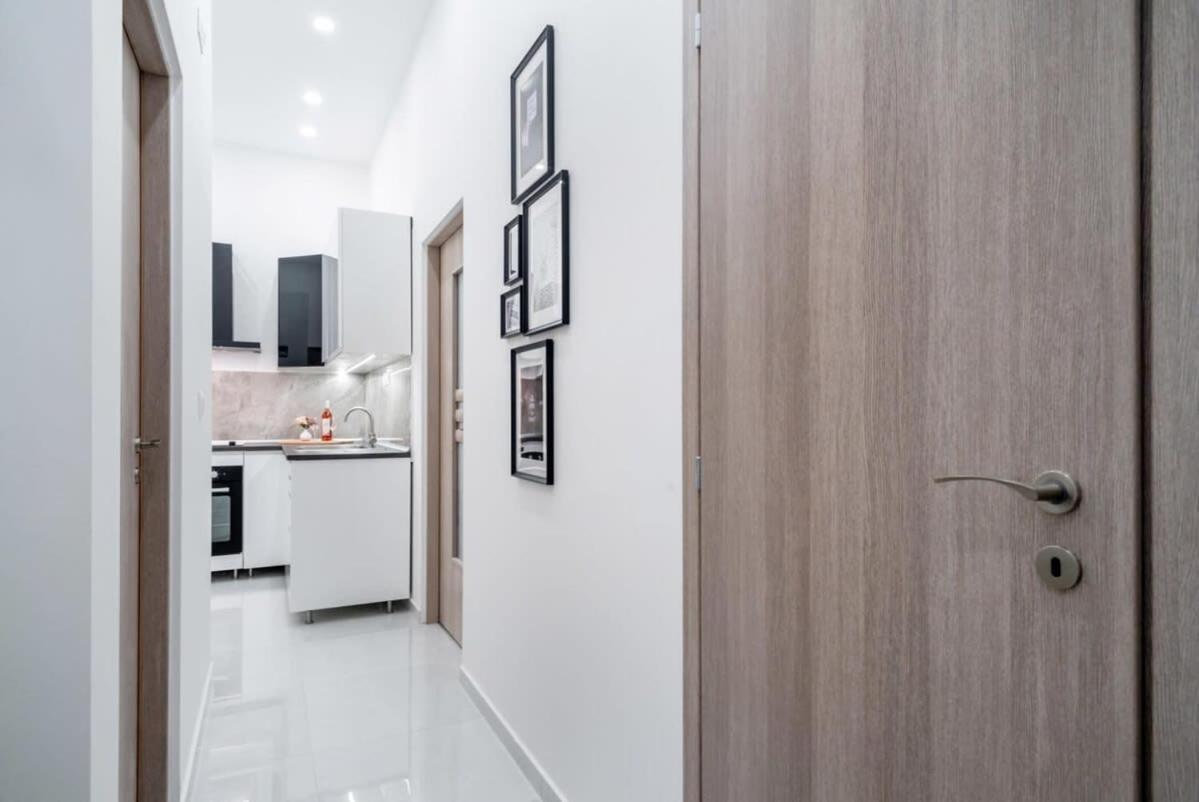 New Home At Exlusive Central Location Budapest Exteriör bild