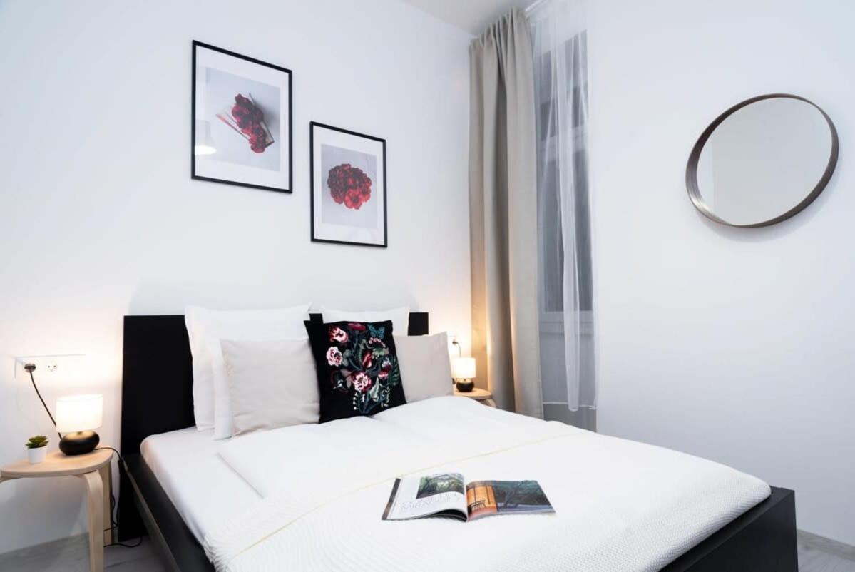 New Home At Exlusive Central Location Budapest Exteriör bild