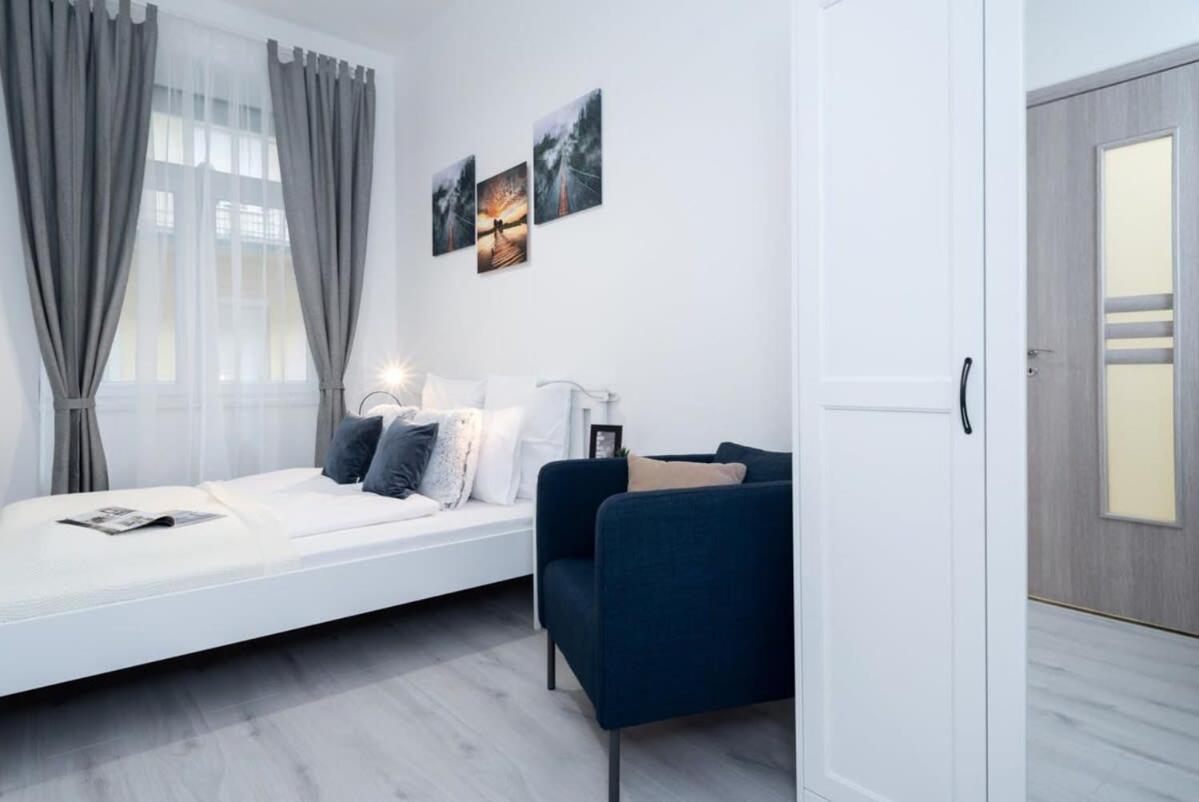 New Home At Exlusive Central Location Budapest Exteriör bild